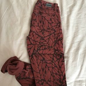 Patterned Skinny Jeans